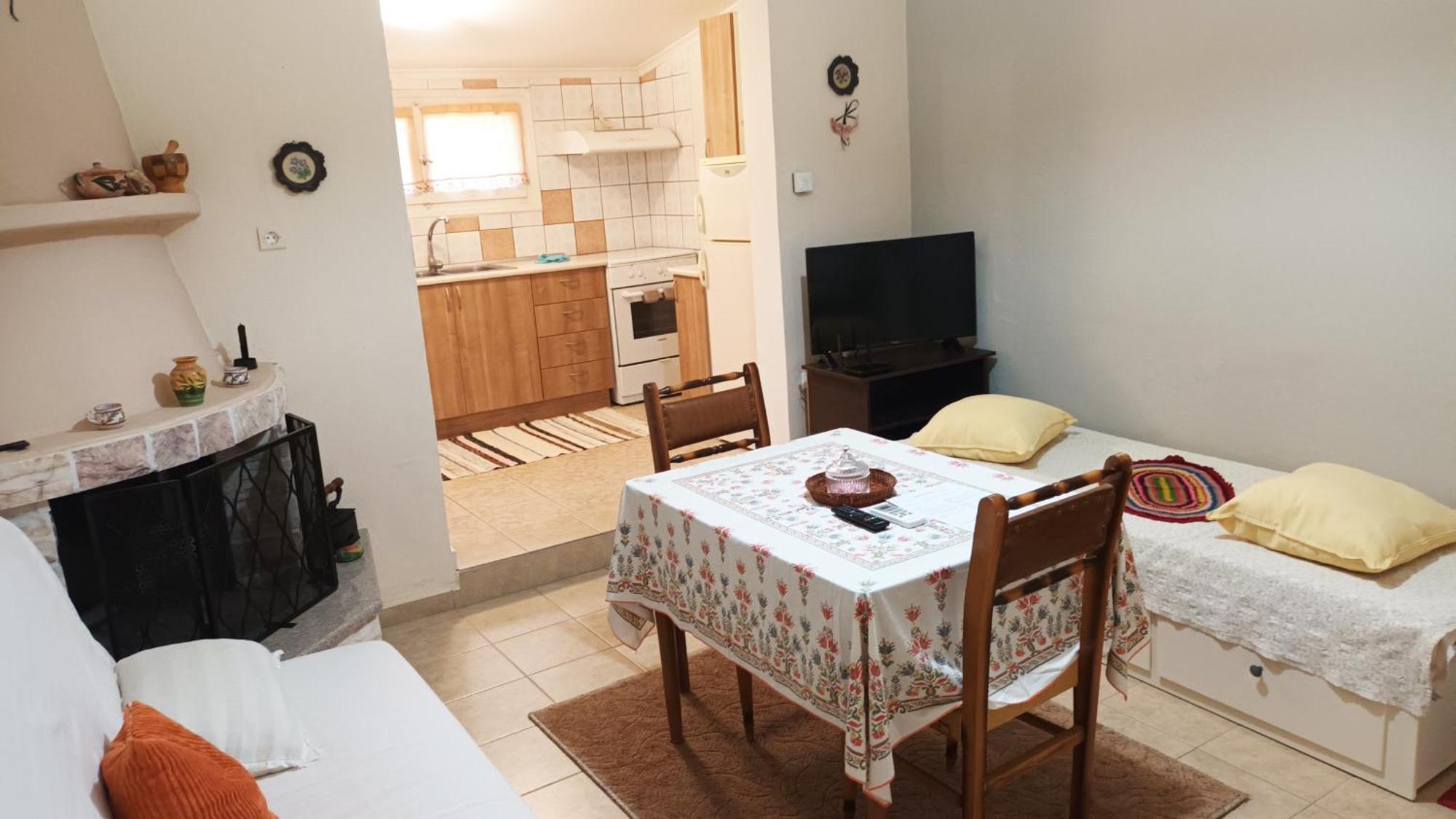 Olives House Villa Vromonerion Room photo